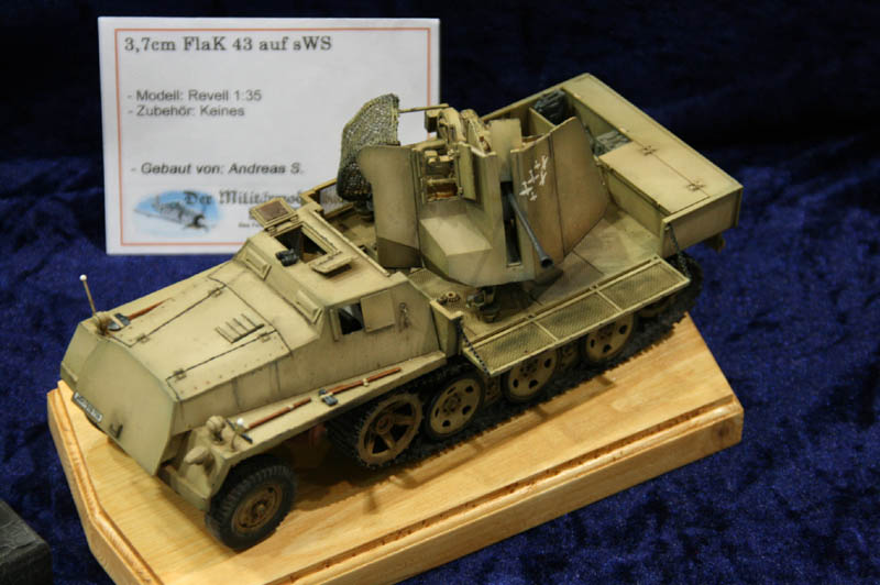 GMM2010_0016