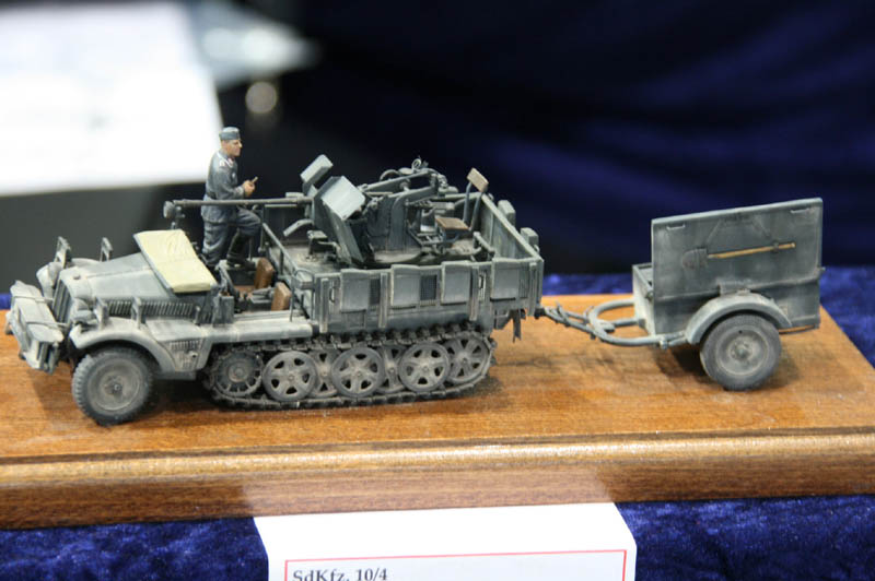 GMM2010_0029