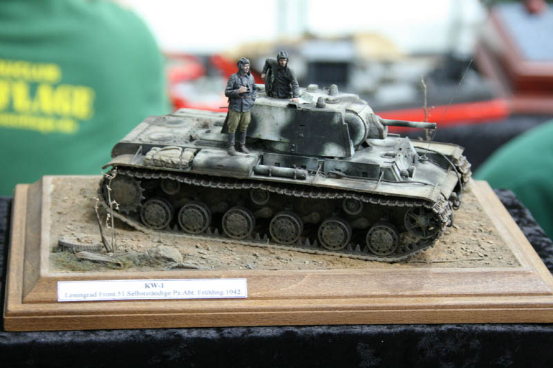 GMM2010_0162