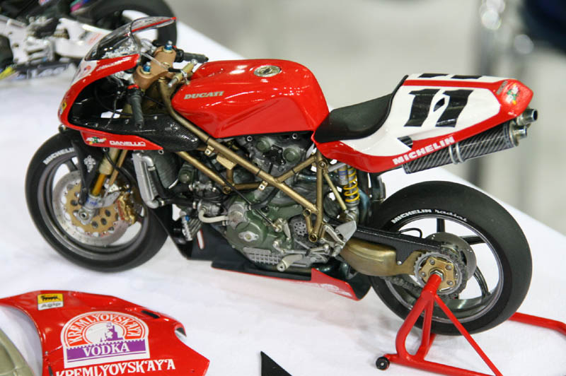 GMM2010_0188