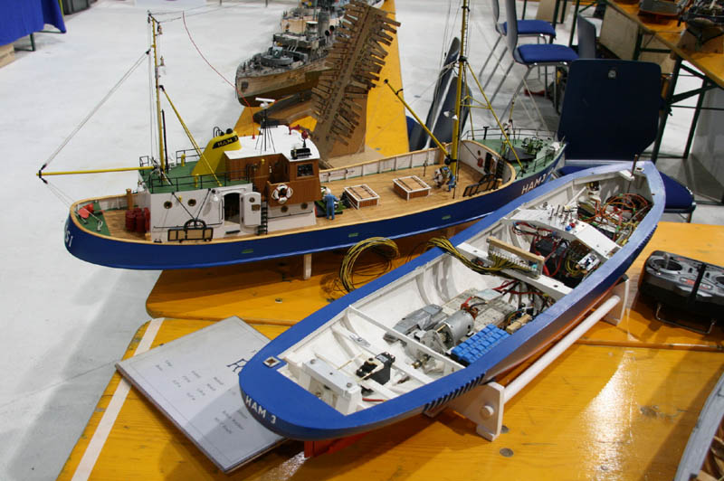 GMM2010_0487
