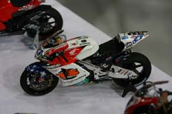 GMM2010_0193