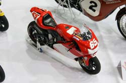 GMM2010_0196