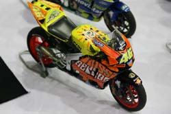 GMM2010_0199
